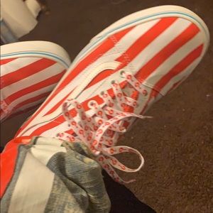 Meet your Posher, $elly